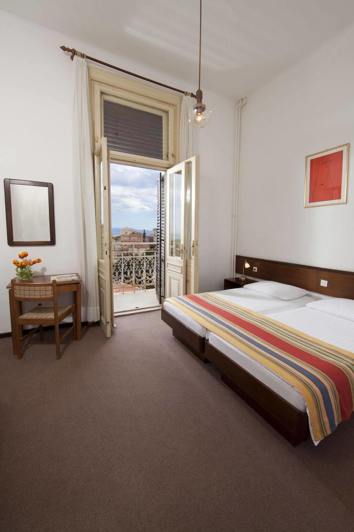 Hotel Opatija 2* Opatija